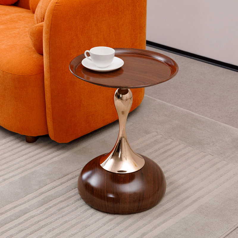 Table basse ronde en métal Mermaid Tail, Walnut Brown