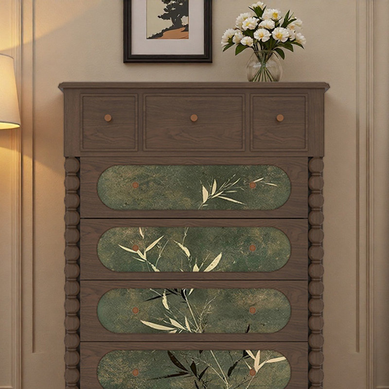 Commode de chambre en bois massif avec poignées en cuivre, Noyer