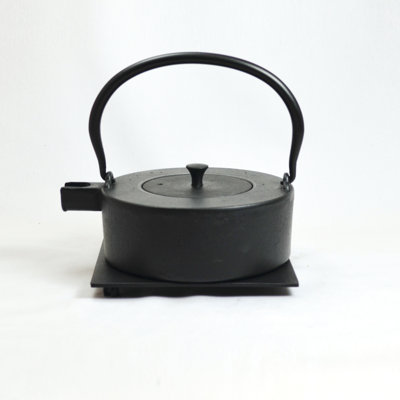 Bloomsbury Market Edwige 0.8ml Solid Colour Teapot