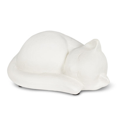 Figurine de chat endormi