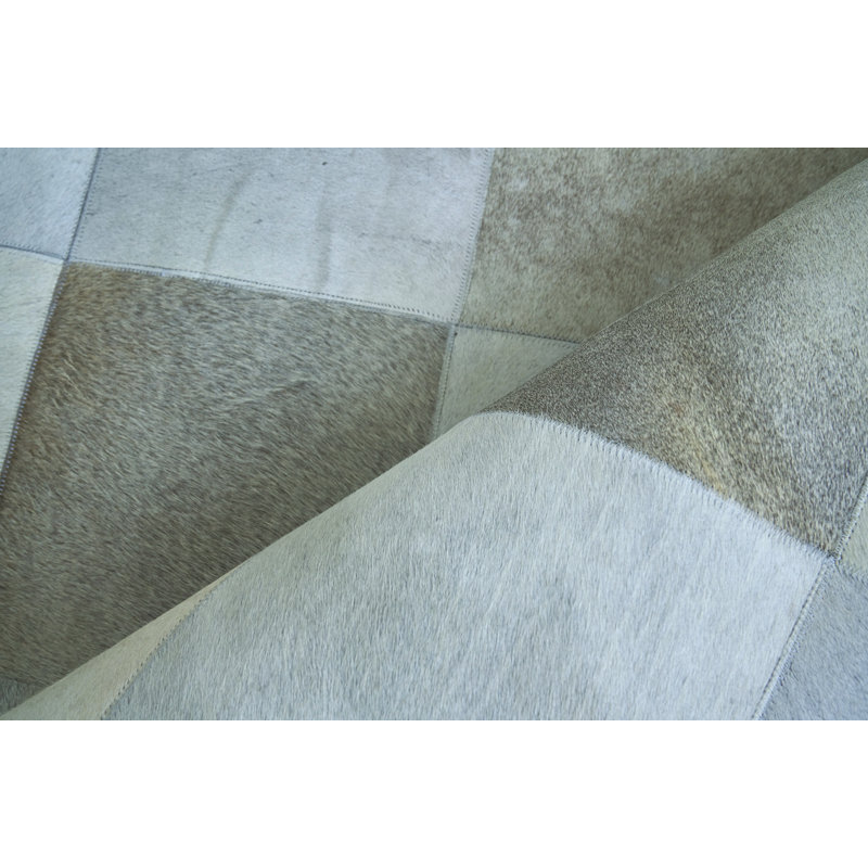 Natural Hide Cowhide Geometric Area Rug in Silver, Rectangle 9' x 12'