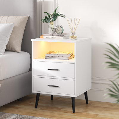 Targo 17.7 " W Bachelor's Chest Nightstand