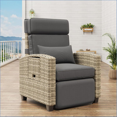 Outdoor Recliner Chair With Adjustable Backrest & Footrest – 150° Lay Flat Rattan Patio Lounge Chair W/ Flip-up Side Table, Removable Cushion & Air Pump Wicker Patio Chair For Porch, Pool, Garden