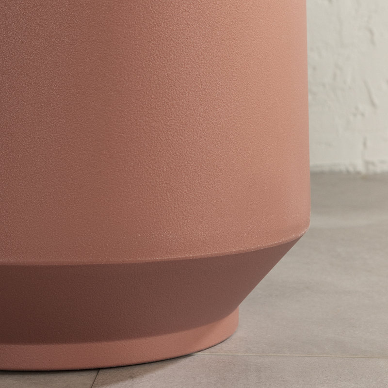 Pot à fleurs en plastique Dalya, Orange, H 19,5 po x l 16,25 po x P 16,25 po