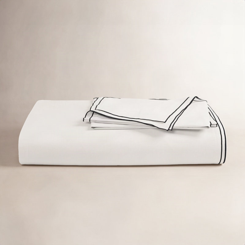 Lush Decor Hampton Double Flange Embroidered Contrast Edge Cotton Comforter Set, White, King Duvet Cover + 2 King Shams