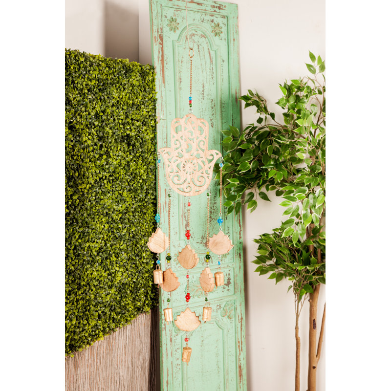 Hamsa Hayworth avec carillon de perles