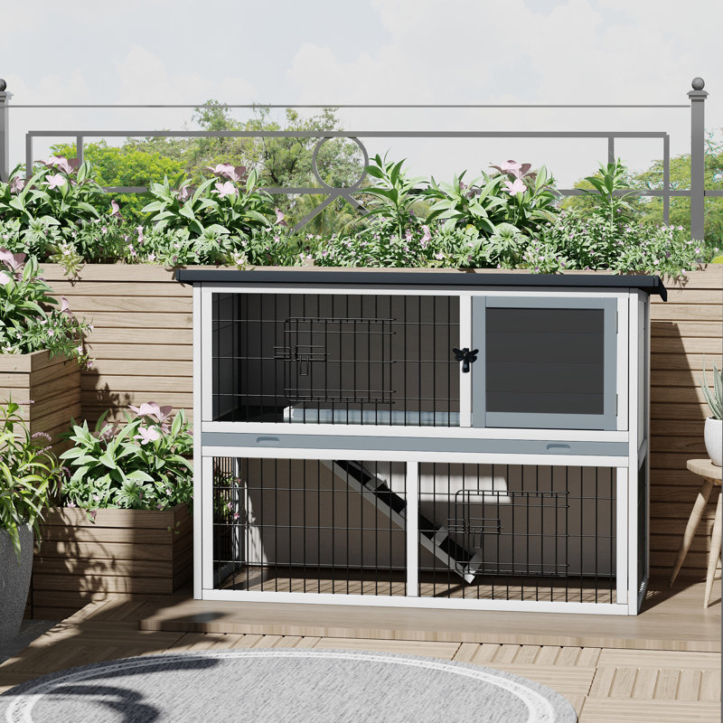 Weather Resistant Rabbit Hutch