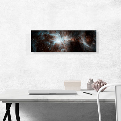 " Orion Nebula Dreamy Stars Hubble Telescope NASA Photograph "