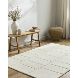 Rectangle Cashanti Geometric Hand Tufted Wool Area Rug in Ivory