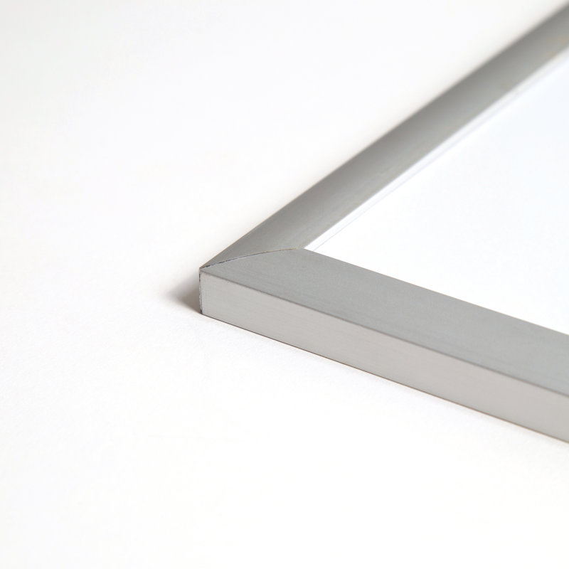 Tableau effaçable blanc U Brands, cadre en aluminium, 47 po x 70 po