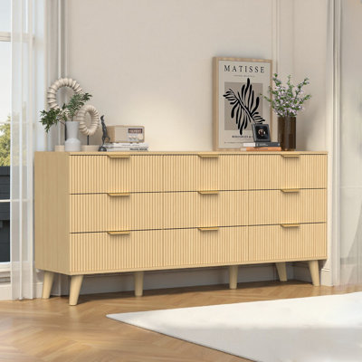 Commode 9 tiroirs cannelée en bois