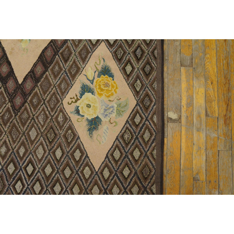 Tapis gris à motif géométrique gris avec incrustations florales ivoire
