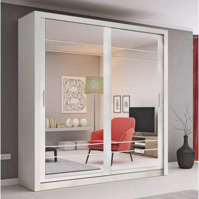 Schiebetürenschrank