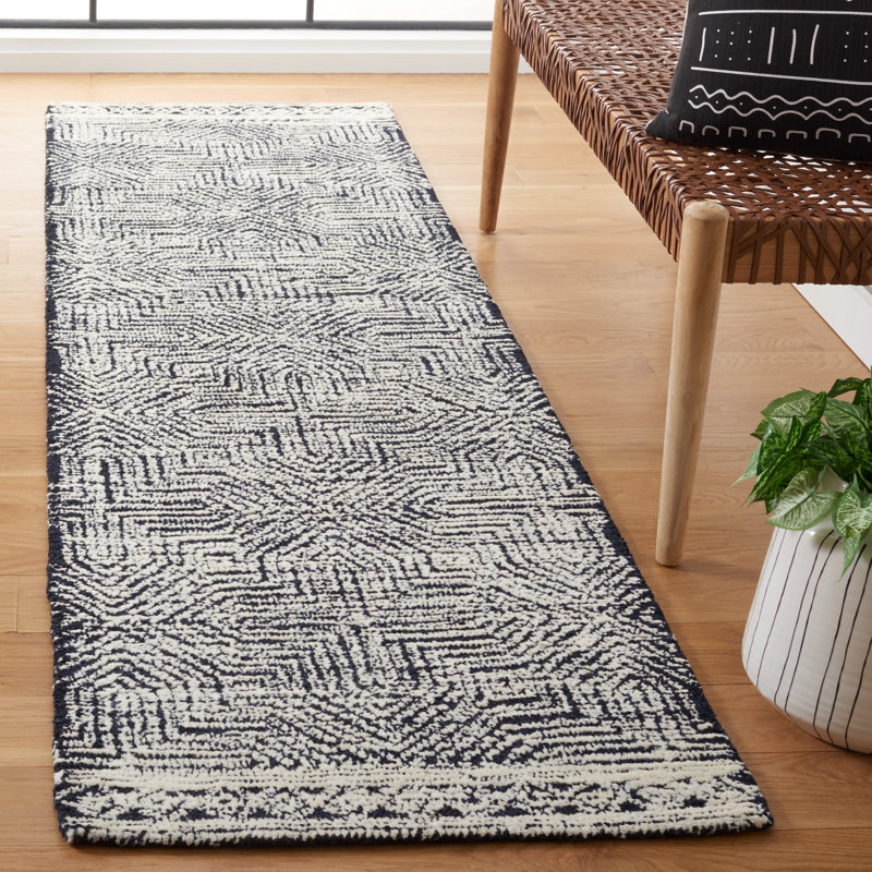 Tapis touffeté en laine / fil pour animaux de compagnie Friedi en ivoire / noir, Tapis de couloir 2 pi 3 po x 8 pi