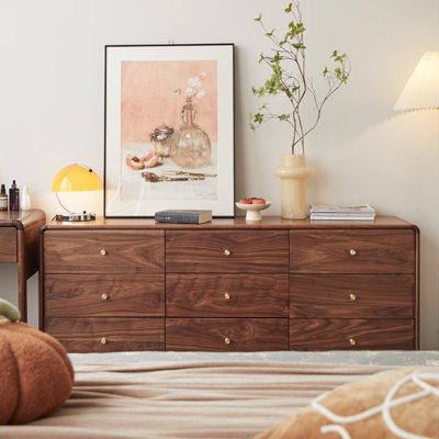 Armoire d'appoint en noyer massif