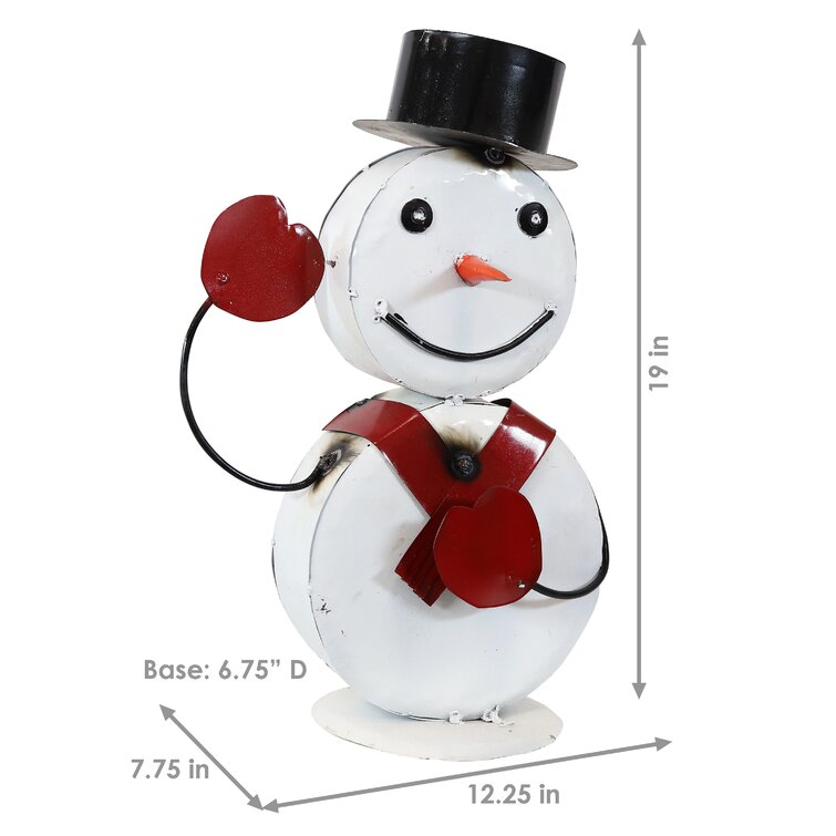 The Holiday Aisle® Figurine lumineuse givrée - Wayfair Canada