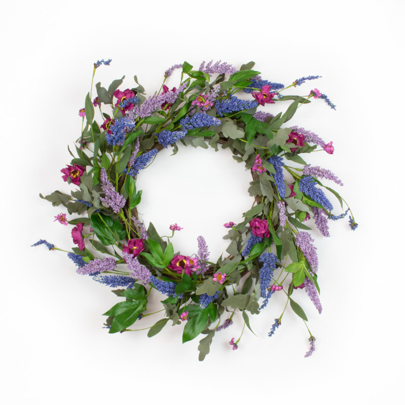 Lavender Delight 22" Silk Wreath