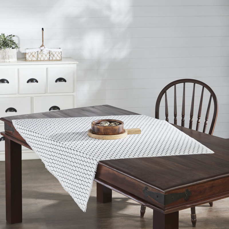  Down Home Square Geometric Cotton Table Topper