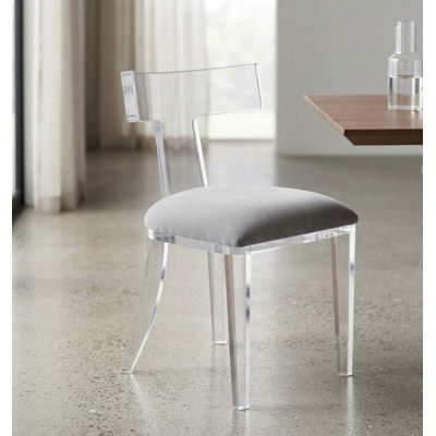 Chaise Benedict