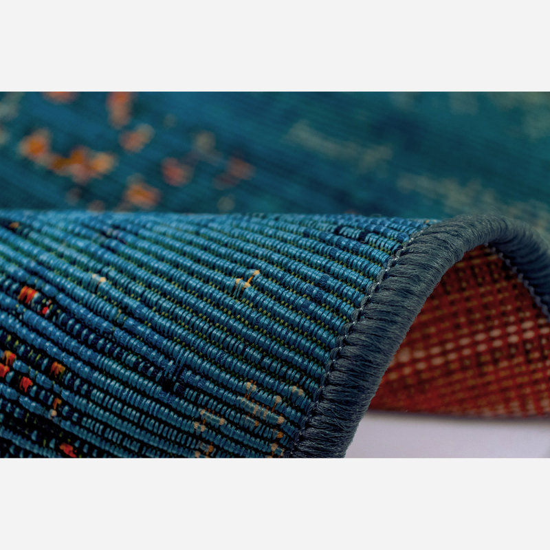 Kowalczyk Oriental Indoor / Outdoor Rug, Rectangle 3'3" x 4'11"