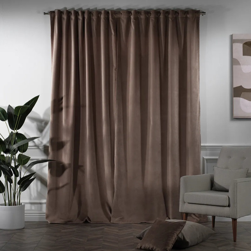 Rideau simple extra long et extra large en velours mat luxueux, 19 castors, L 52 po x L 95 po