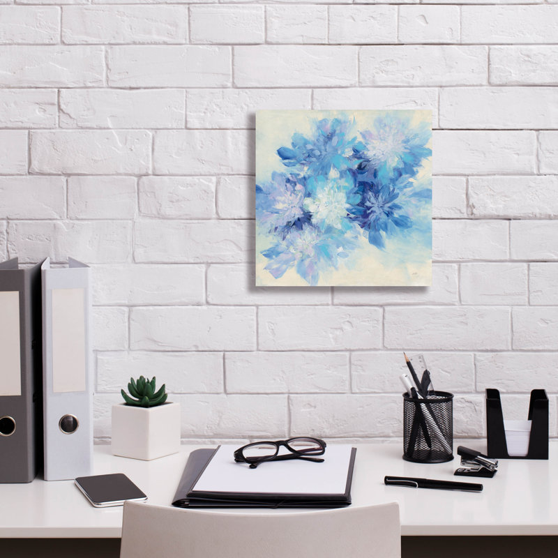 «Burst Of Blue» par Julia Purinton, art mural sur toile, H 12 po x l 12 po x P 0,75 po