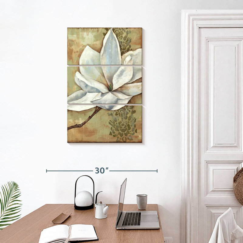 Magnolia Majesty II, H 32 po x l 20 po