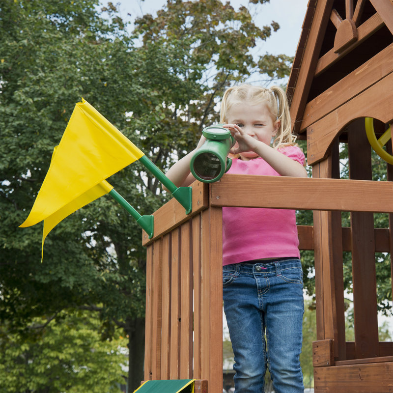 Plastic Flag and Flagpole Set, Yellow