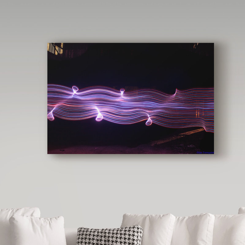 «Warped Light Wall» par Soghomon, impression sur toile tendue, H 12 po x l 19 po x P 2 po