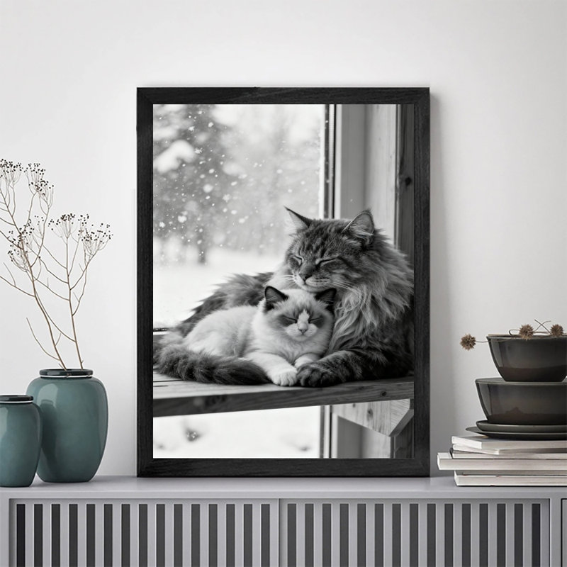 Reproduction d'art encadré noir avec chats rétro blottis ensemble dans une ambiance chaleureuse, H 37 po x l 25 po