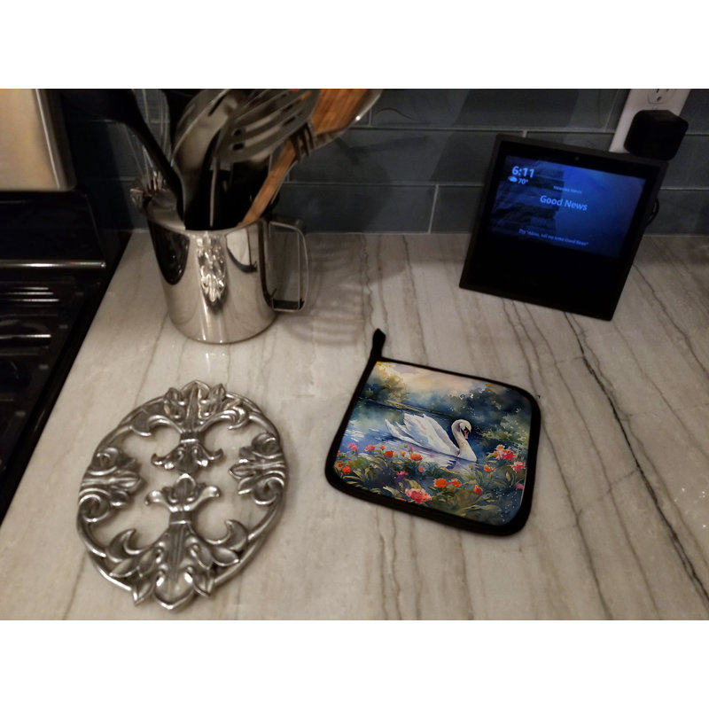 Caroline's Treasures Polyester Potholder Set