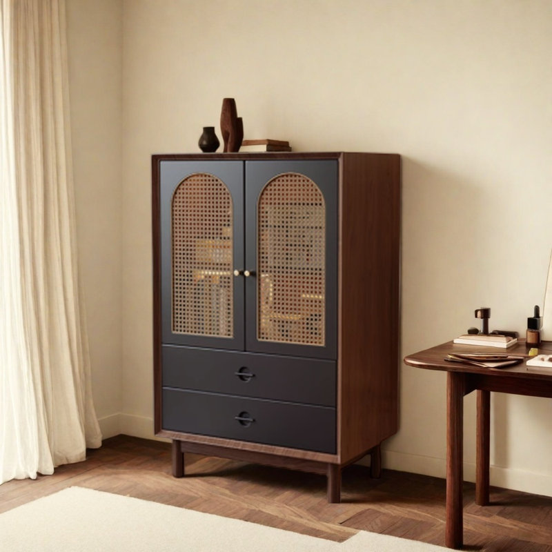 Clotilda, Noyer / noir