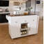 Îlot de cuisine avec table extensible, rangement et prise de courant Kalel