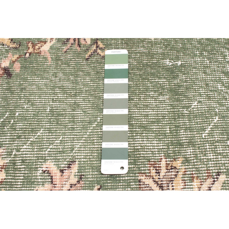 Tapis vert foncé Prestan 6 pi 4 po x 9 pi 9 po