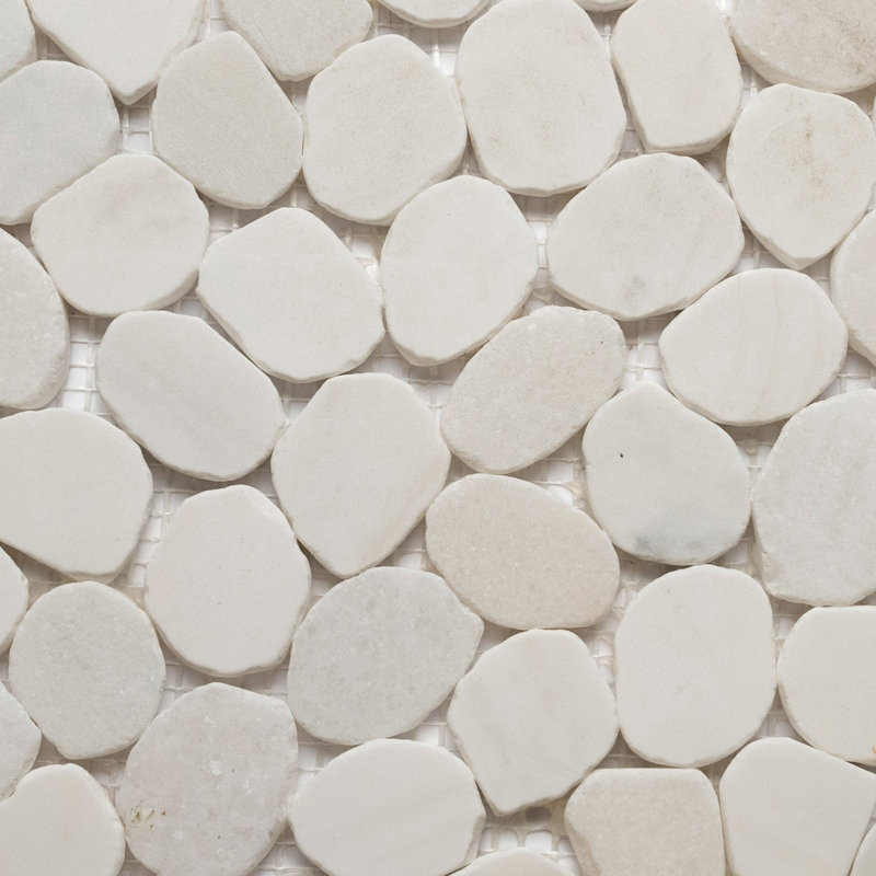Carrelage rond en galets de 12 po x 12 po et 12 po x 24 po CNK Tile White Milky