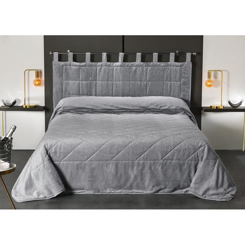 Weaubleau Polyester Solid Colour Bedspread, Grey