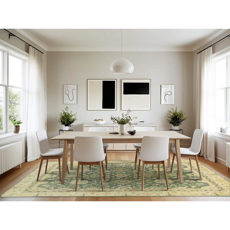 Oriental Indoor Rug, Rectangle 7' x 10'