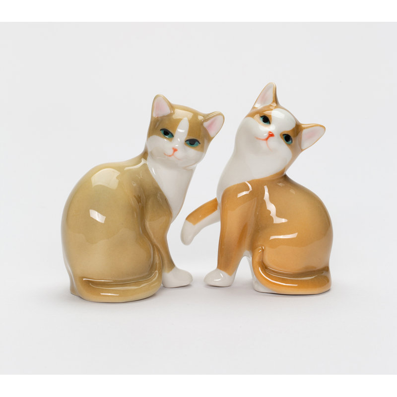 Salière et poivrière en porcelaine fine en forme de chat