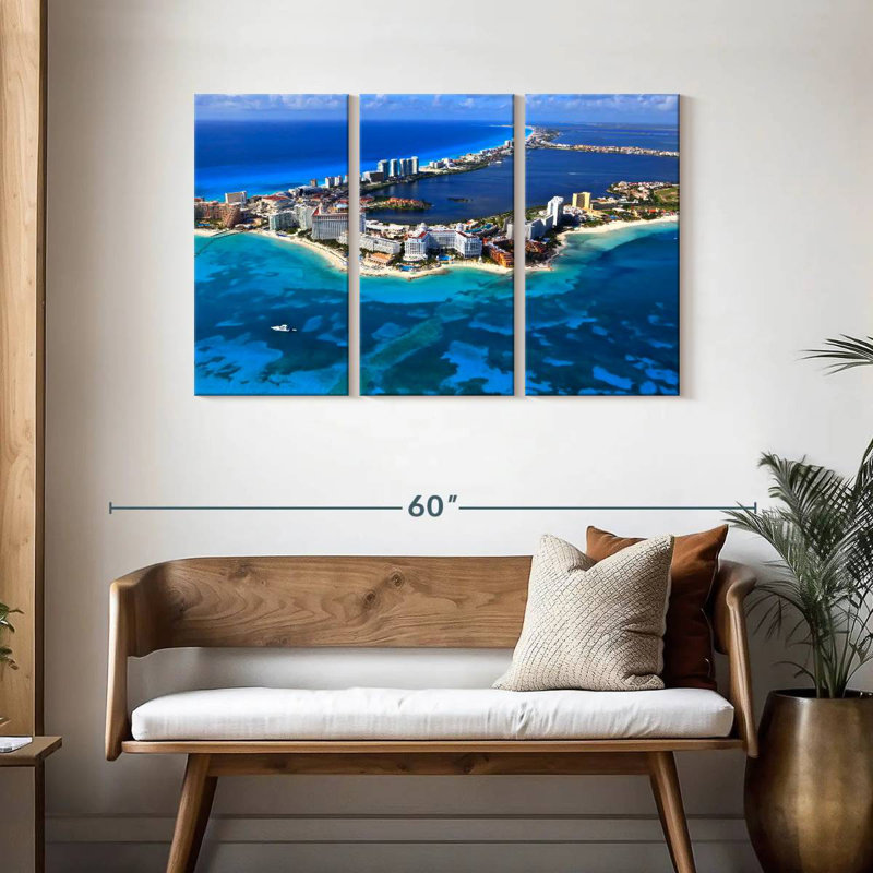 Vue aérienne de Nicci Cancun, H 28 po x l 45 po