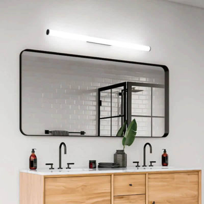UltraBeam 8 Watt LED Black Bathroom Over Mirror Wall Light 620mm Wide