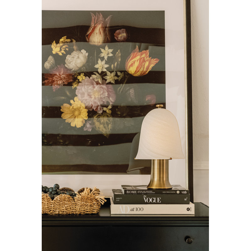 Kipps Rechargeable Table Lamp