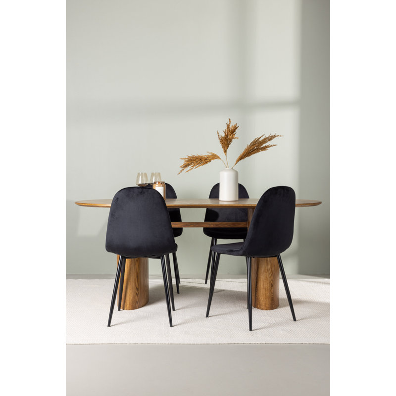 Cervantes 4 - Person Dining Set