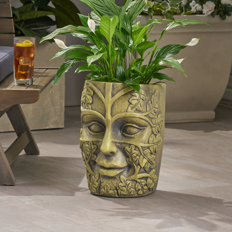 POT DE JARDIN, PIERRE