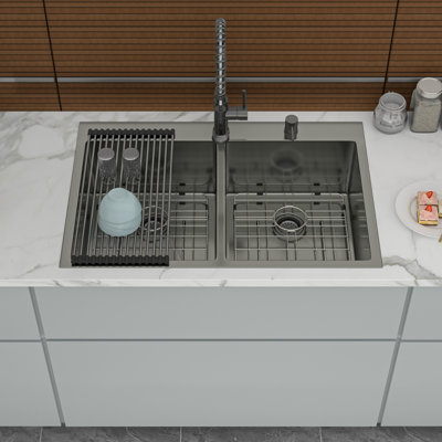 Évier de cuisine à double cuve à montage sur plan - Évier de cuisine noir à double cuve en acier inoxydable de calibre 16 avec 2 cuves profondes de 10 po x 22 po