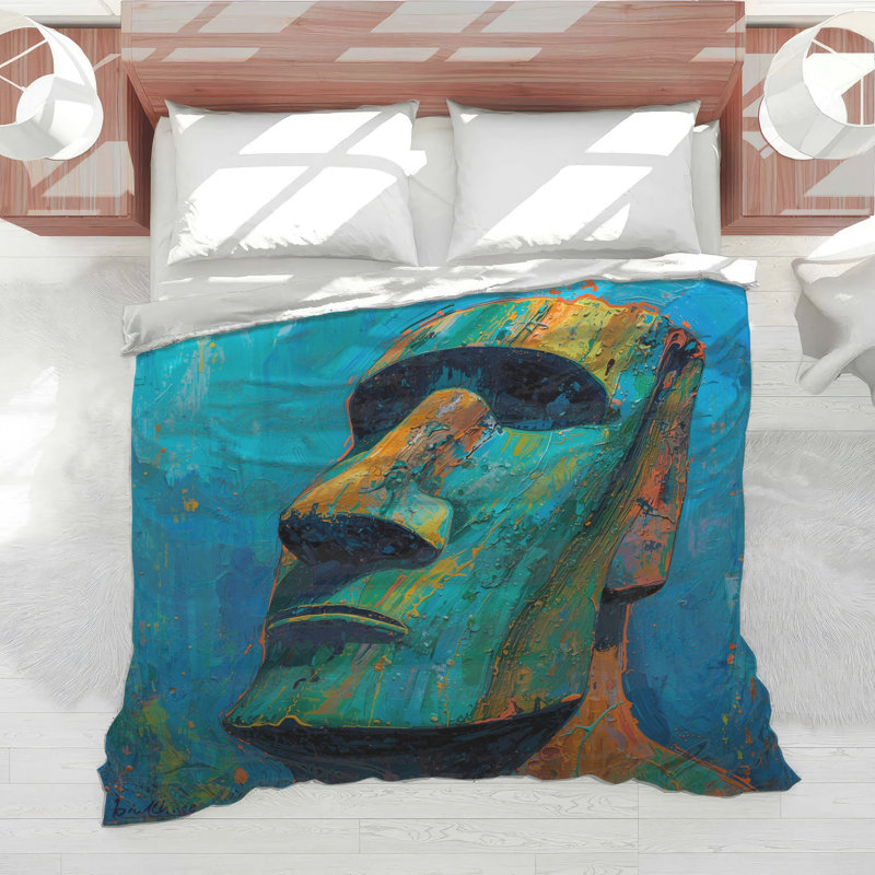 Moai Head Sculpture Comforter, King