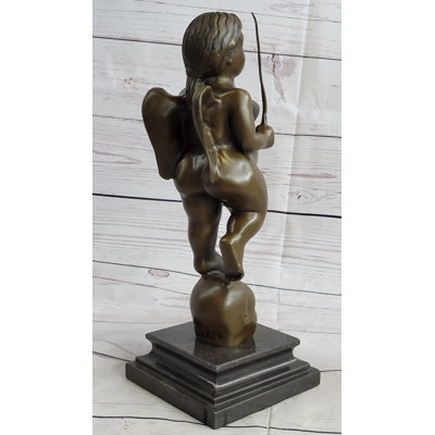 Statue Yeles