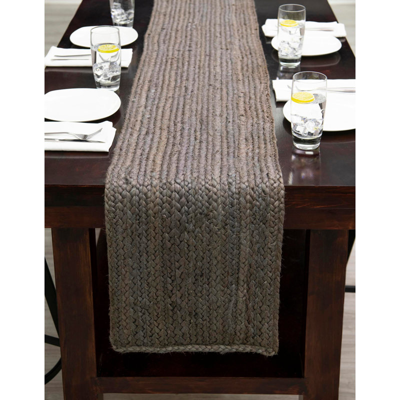 Tapis gris en jute / sisal fabriqué à la main Judlaph, Chemin de table 1 pi 2 po x 6 pi 1 po