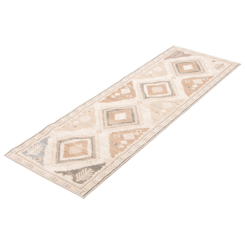 Lia Ivory Rug, Runner 2'8" x 8'2"