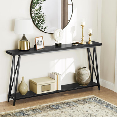 Console Sabira avec rangement et table d'entrée étroite derrière le canapé Sabira
