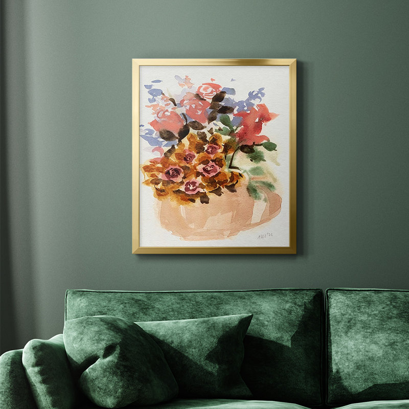 «Mauve Bouquet in Teapot II», toile encadrée de qualité supérieure - prête à être accrochée, Or, H 24 po x l 20 po